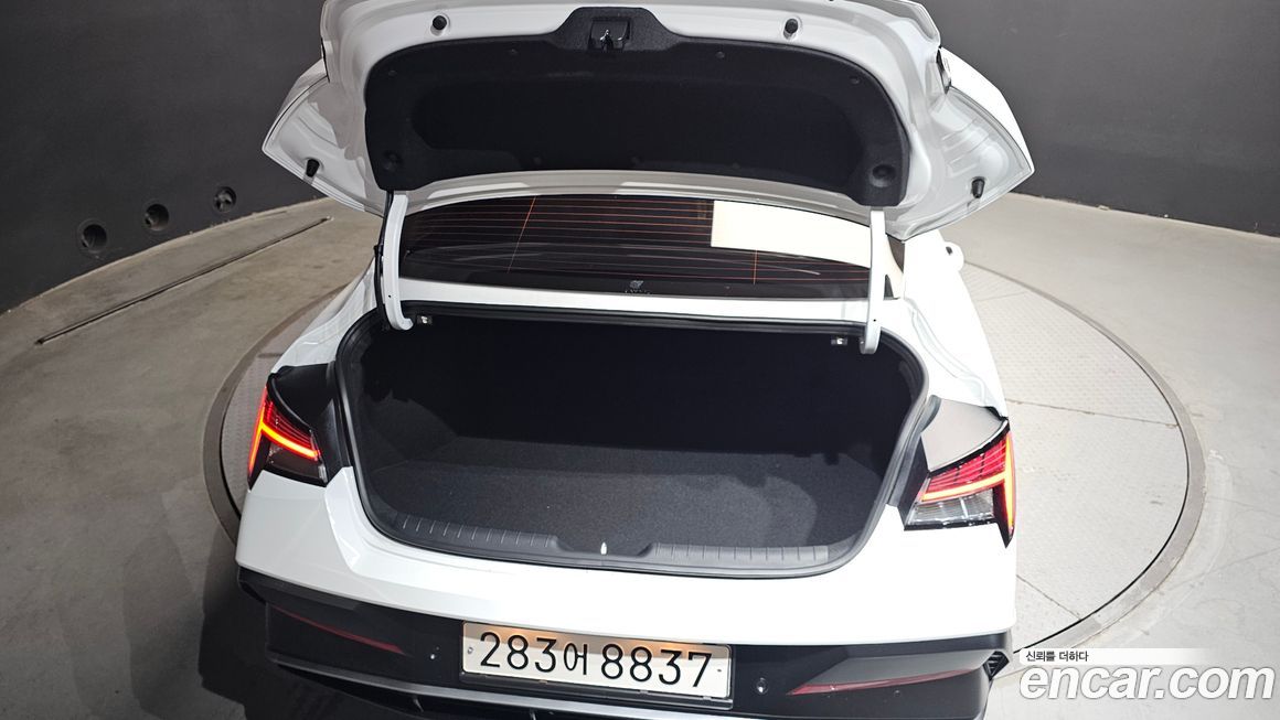 Hyundai AVANTE 2026