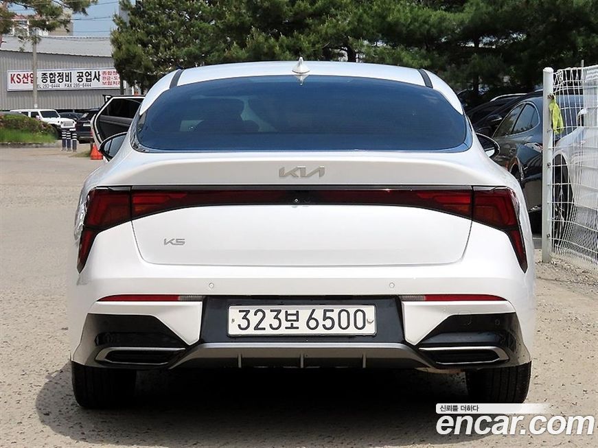 Kia K5 2024