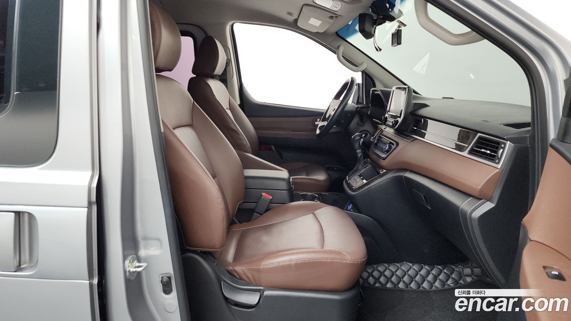 Hyundai Starex 2020
