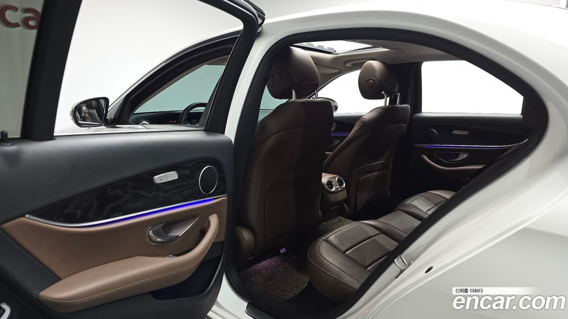 Mercedes-Benz E-Class 2017