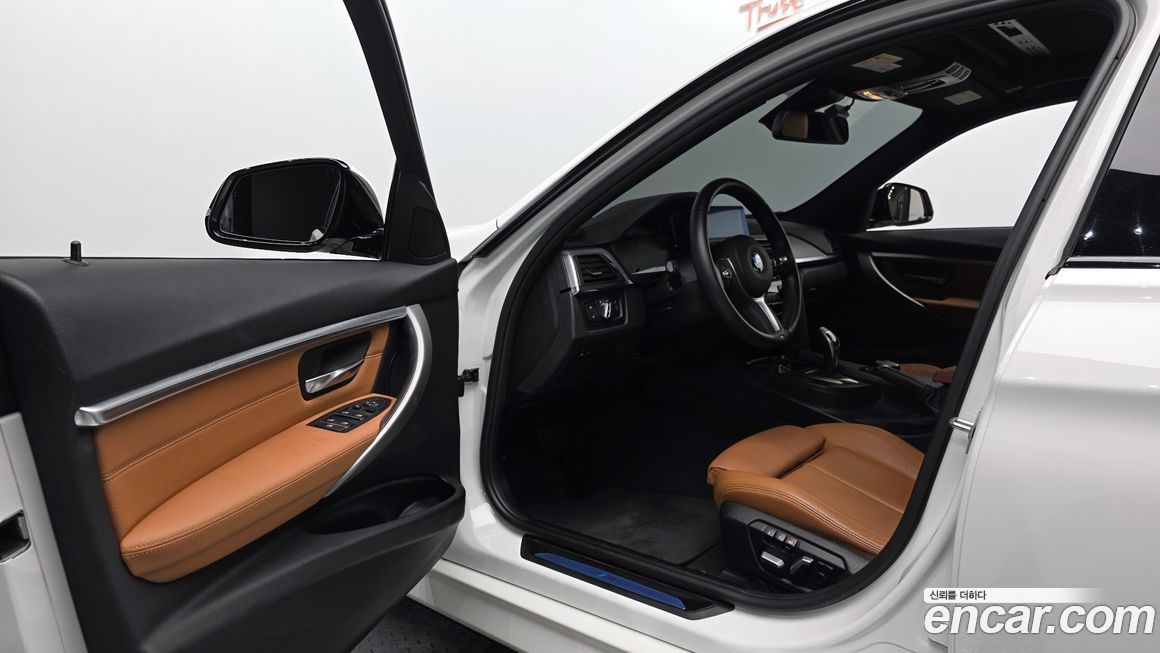 BMW 3-Series 2018