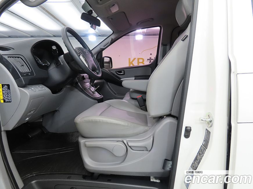 Hyundai Starex 2020