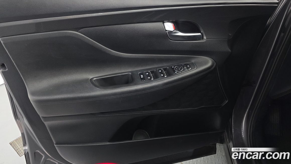 Hyundai Santafe 2022