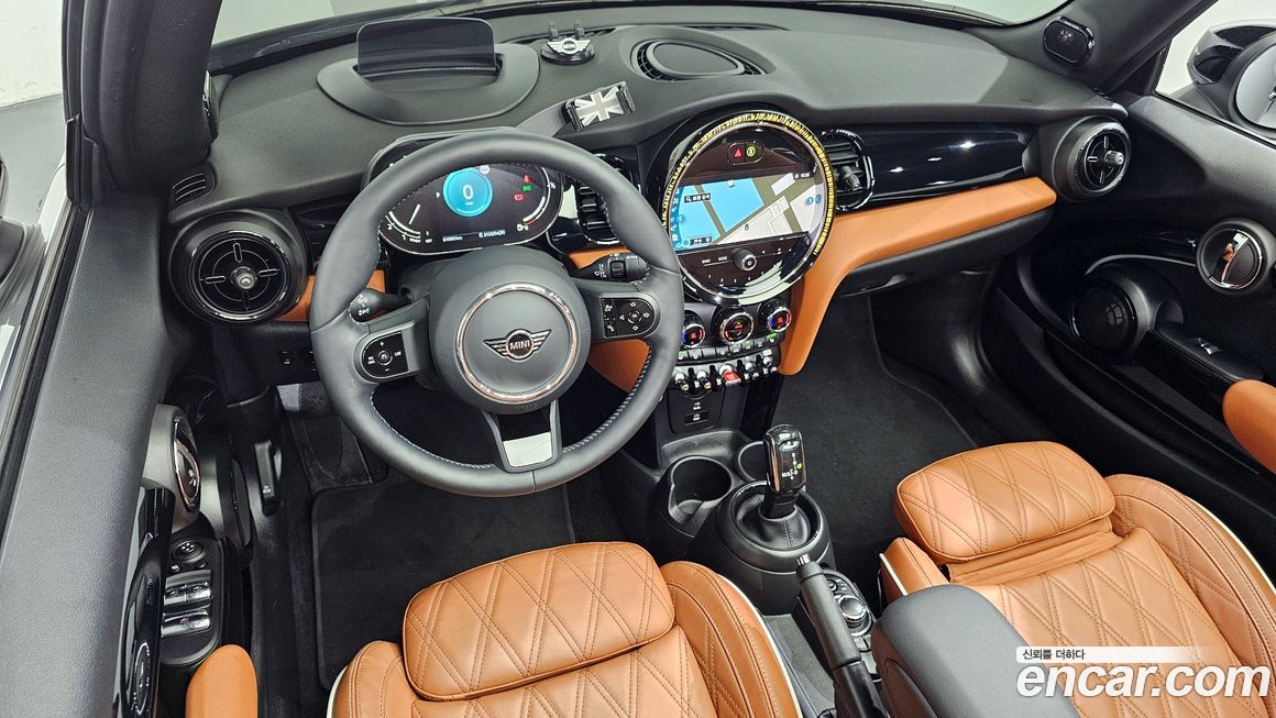 Mini Cooper Convertible 2024