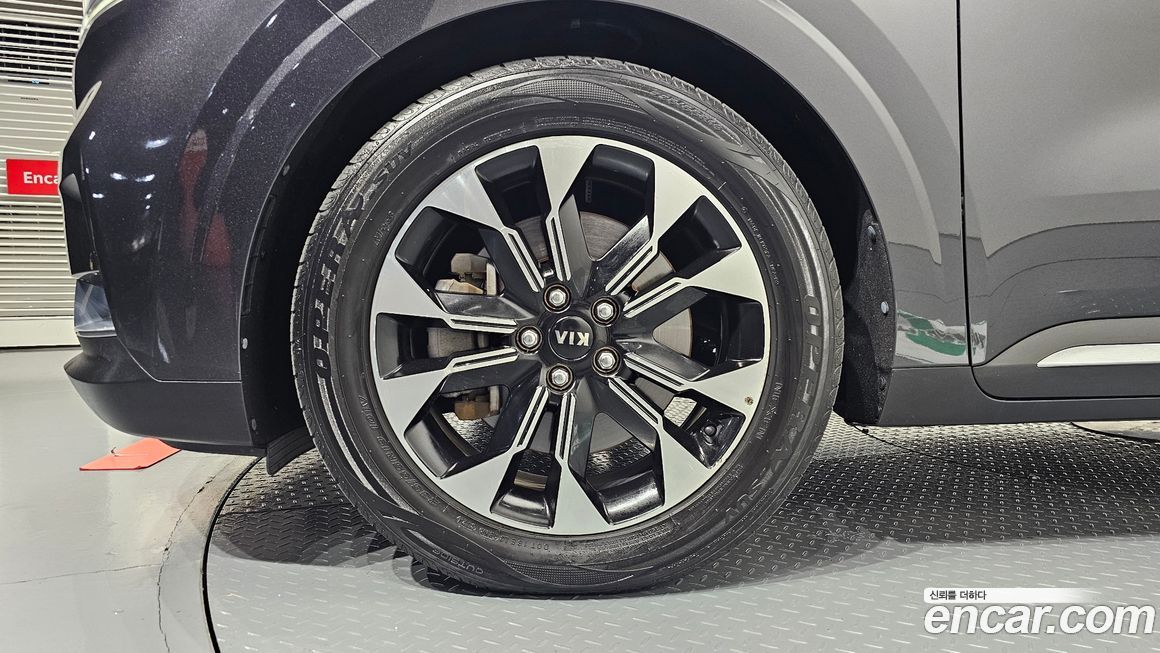 Kia Canival 2021
