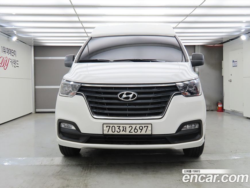 Hyundai Starex 2020