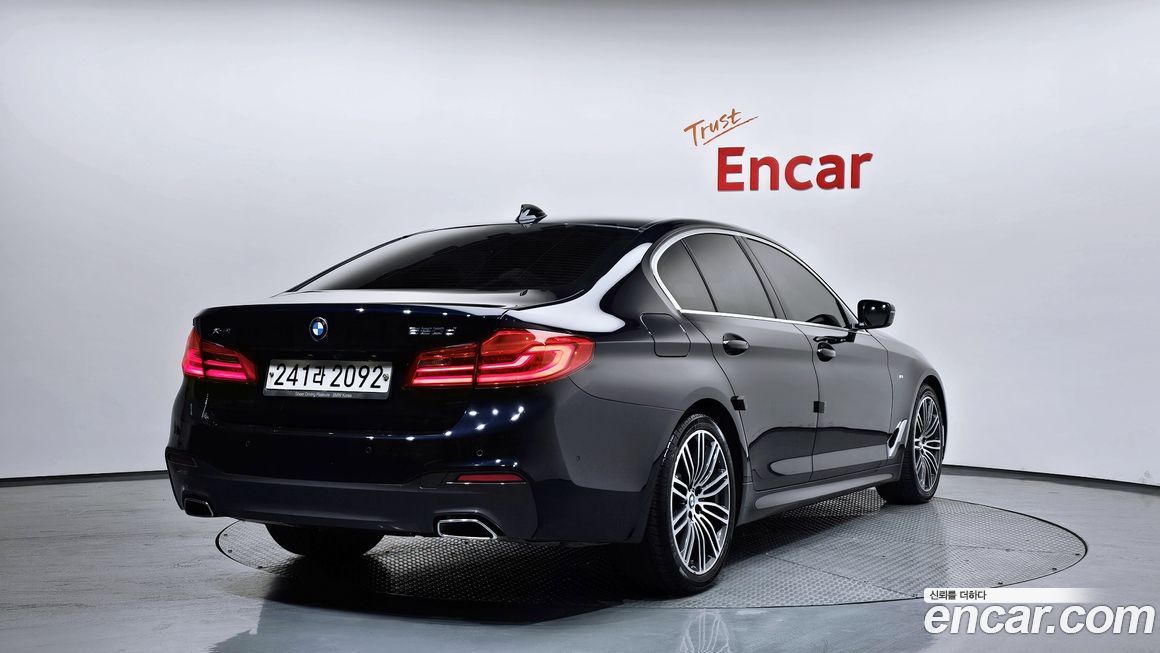 BMW 5-Series 2020