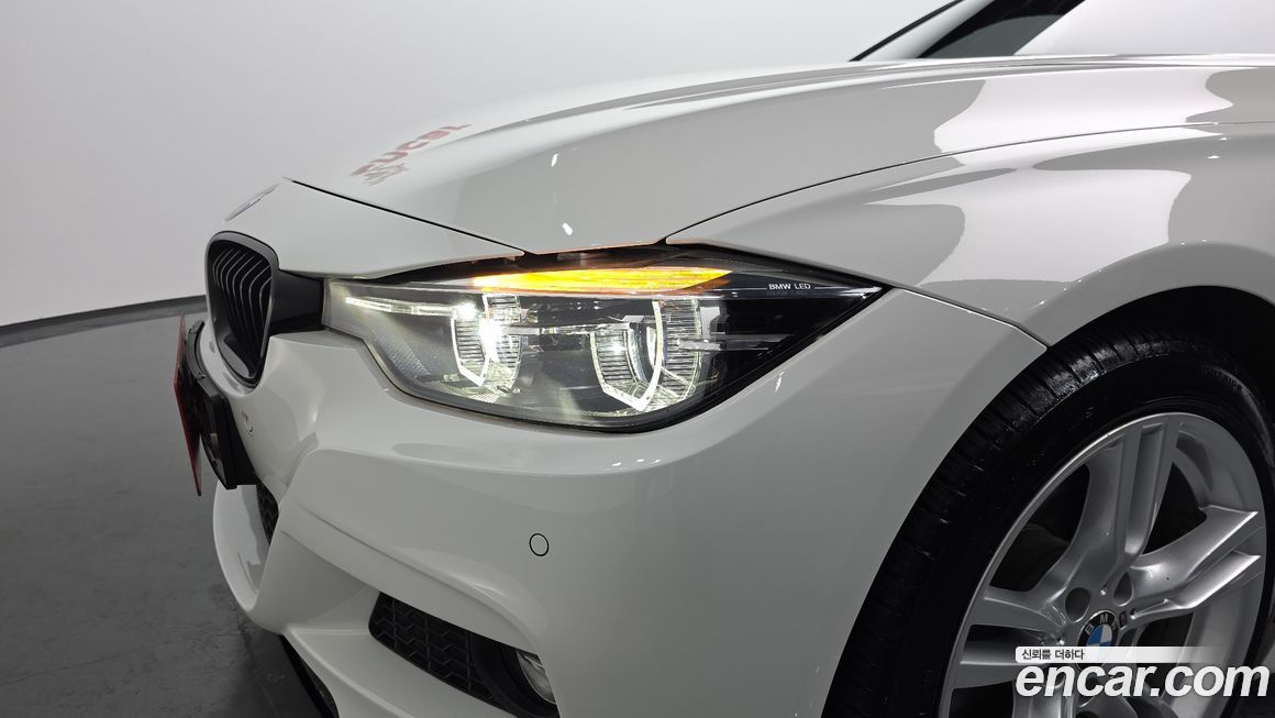 BMW 3-Series 2018