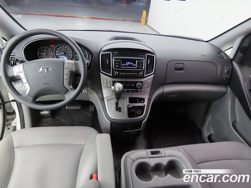Hyundai Starex 2020