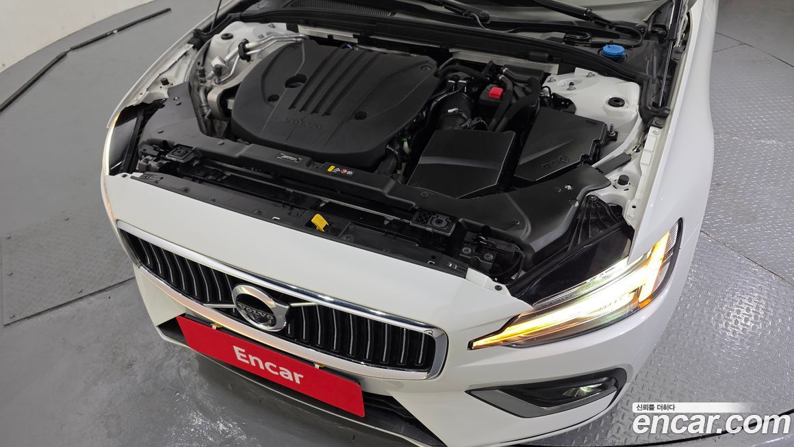Volvo S60 2022