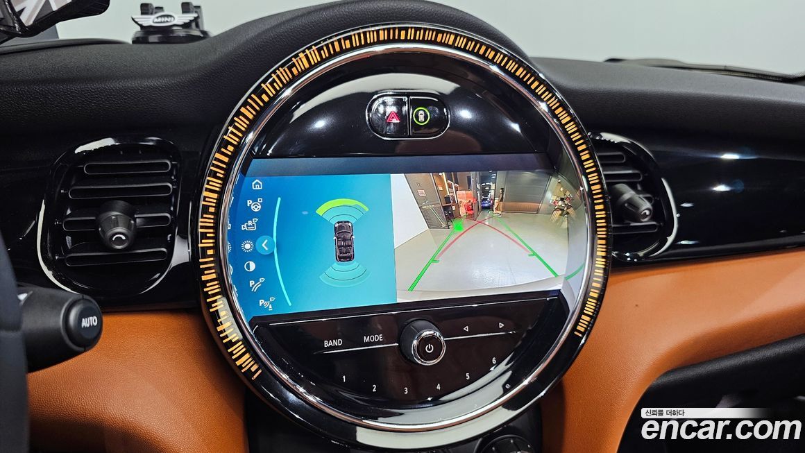 Mini Cooper Convertible 2024