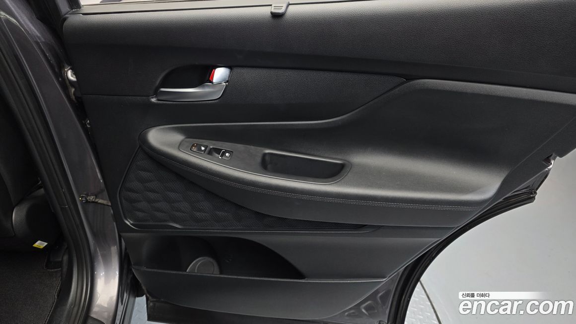 Hyundai Santafe 2022
