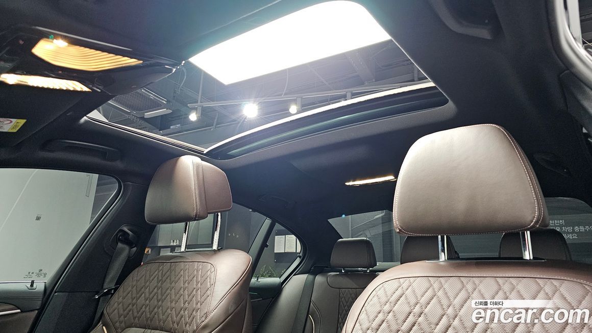 BMW 5-Series 2020