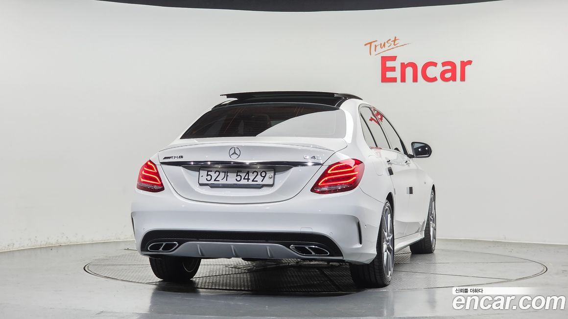 Mercedes-Benz C-Class 2017