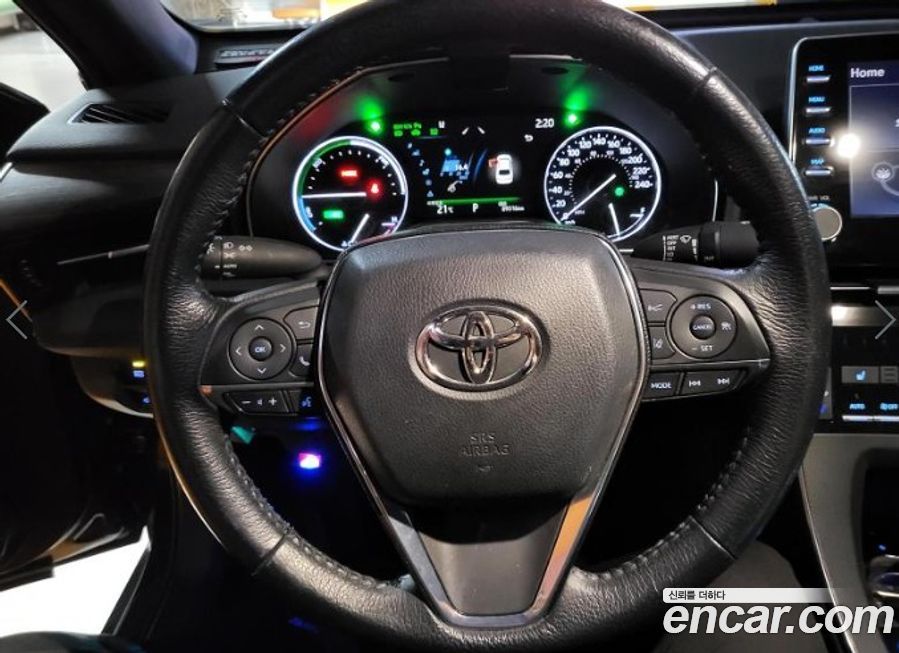 Toyota Avalon 2020