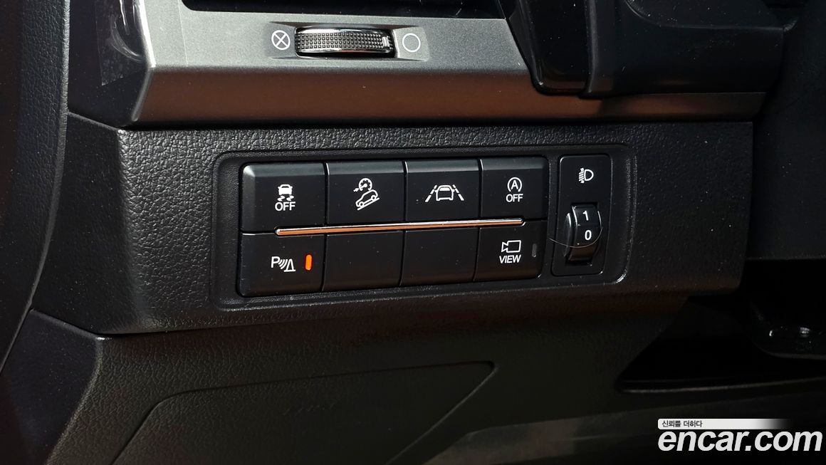KG_Mobility_Ssangyong Rexton 2023