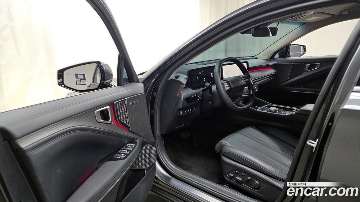 Kia K8 2025