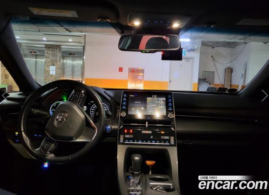 Toyota Avalon 2020