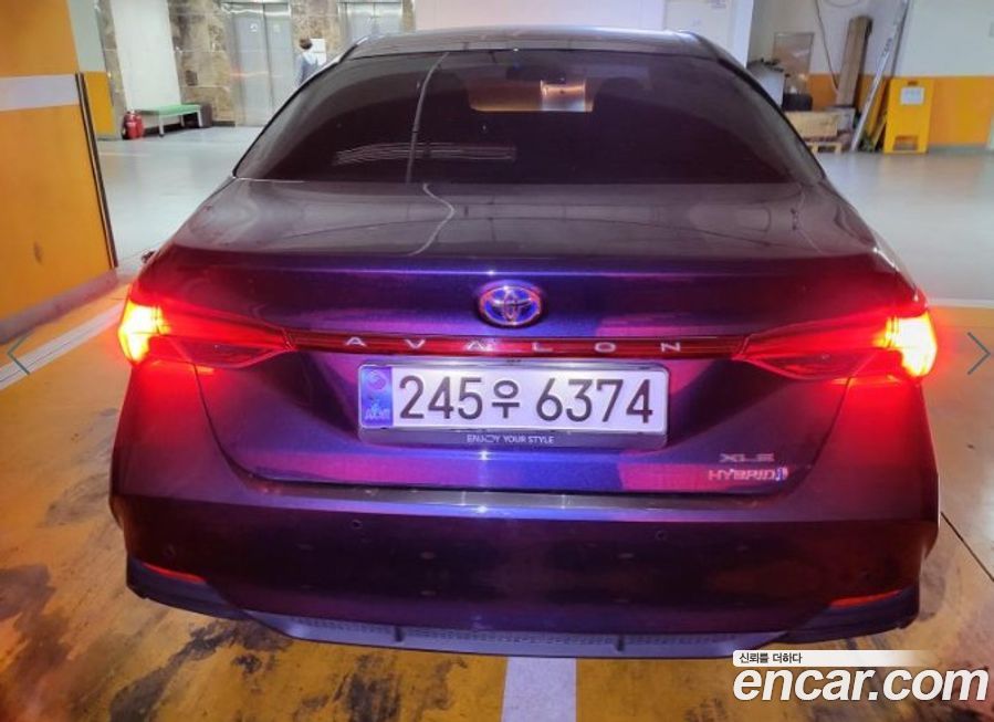 Toyota Avalon 2020