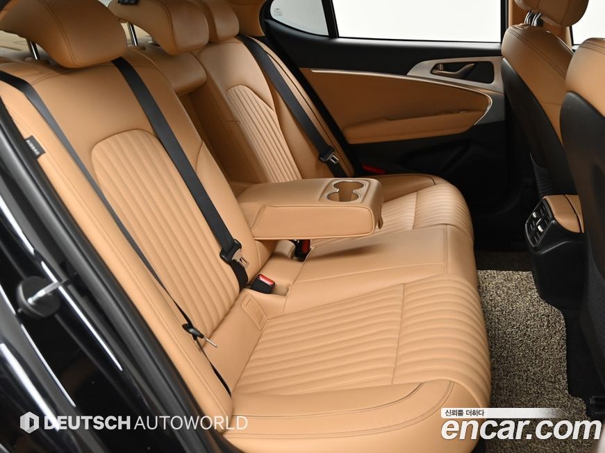 Genesis G70 2021