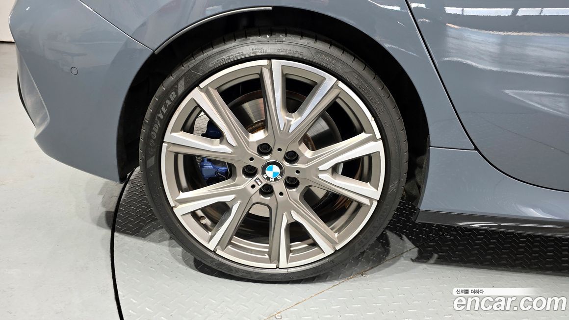 BMW 1-Series 2021