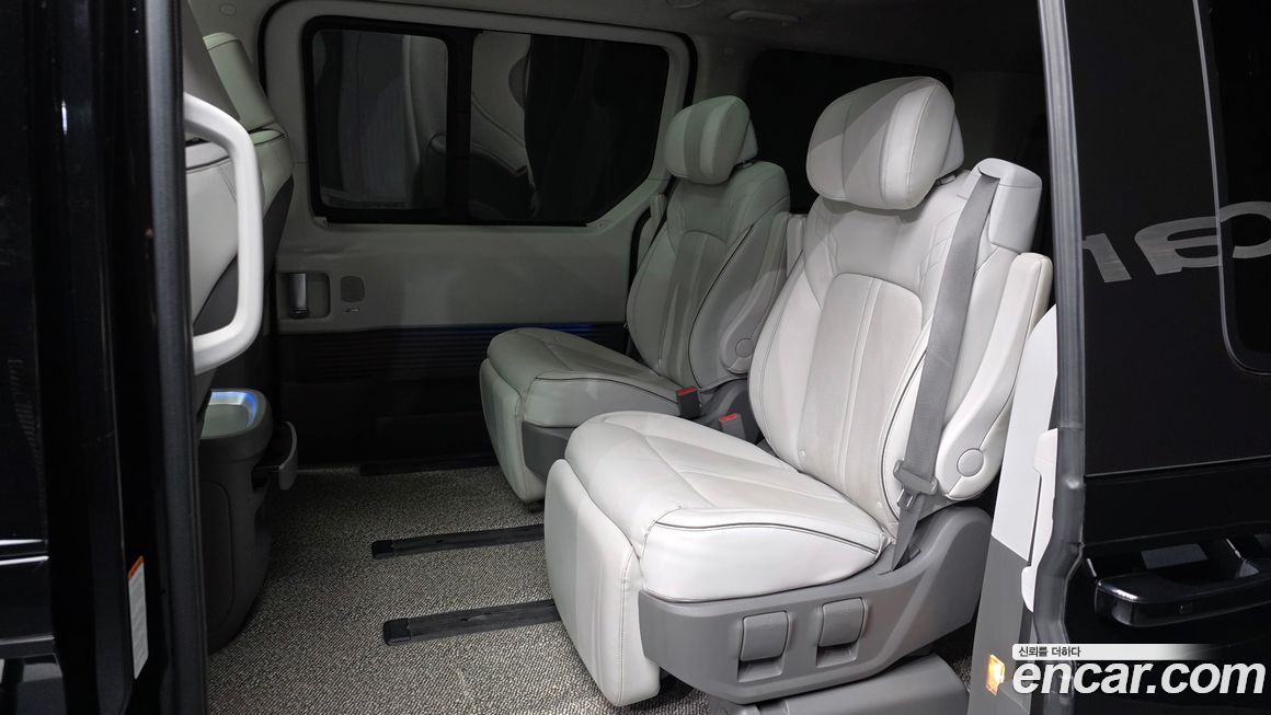 Hyundai Staria 2022
