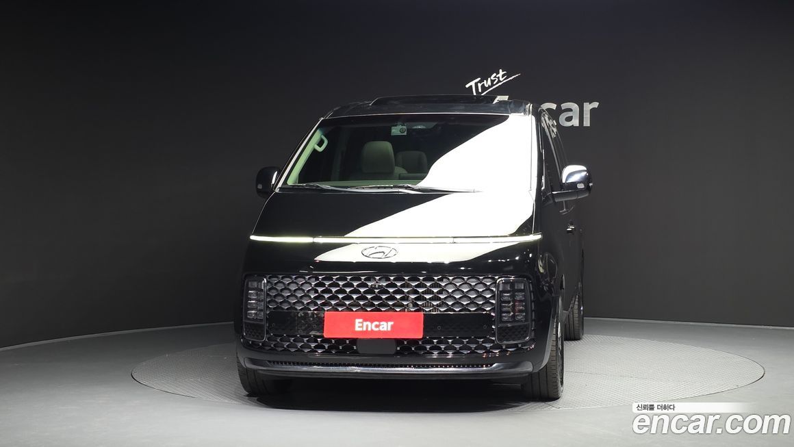 Hyundai Staria 2022