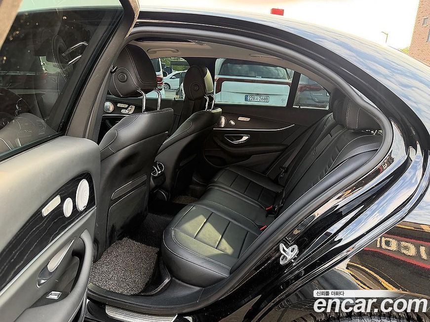 Mercedes-Benz E-Class 2020