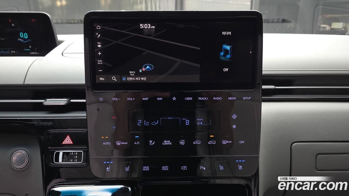 Hyundai Staria 2022