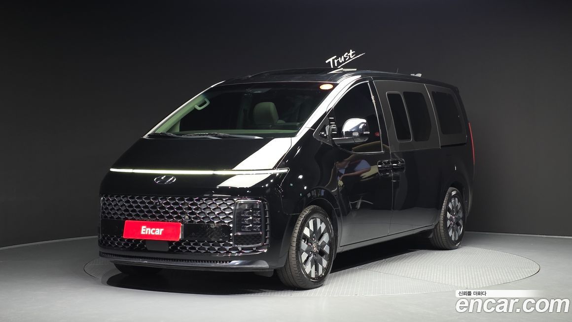 Hyundai Staria 2022