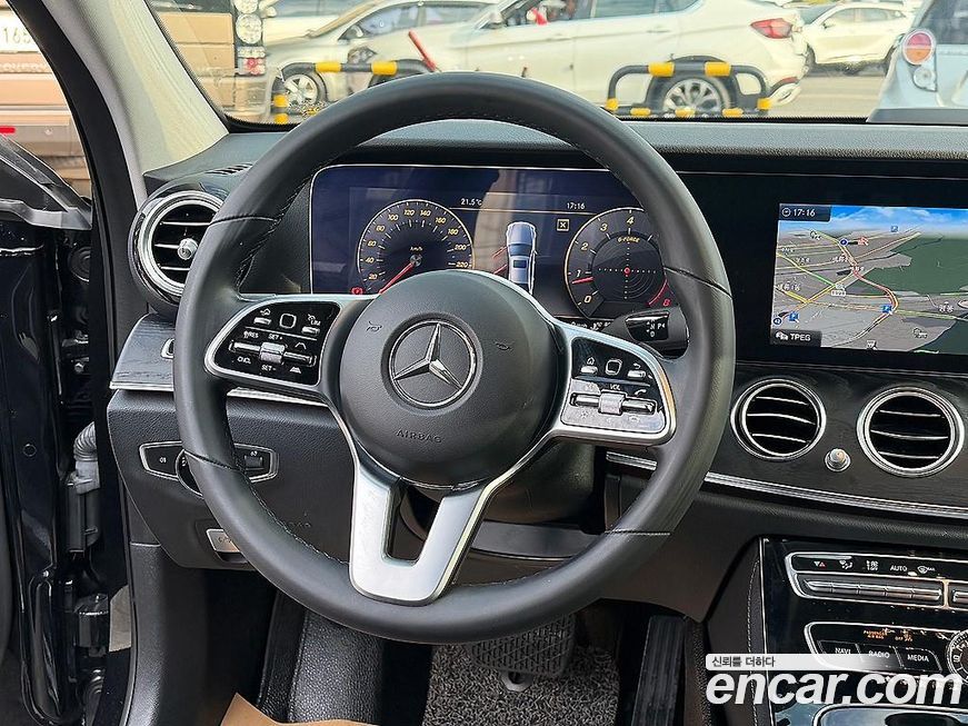 Mercedes-Benz E-Class 2020