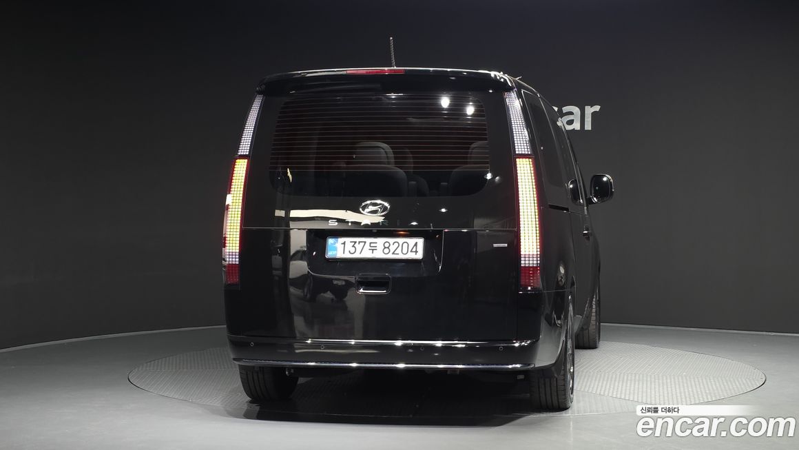 Hyundai Staria 2022