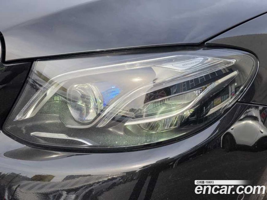 Mercedes-Benz E-Class 2020