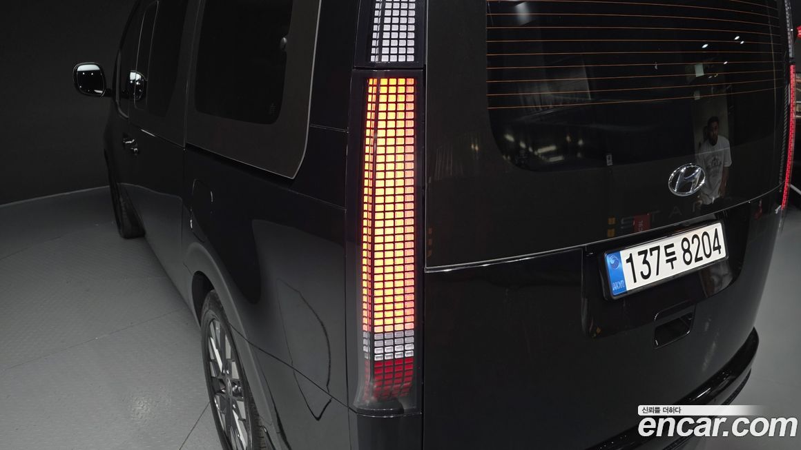 Hyundai Staria 2022