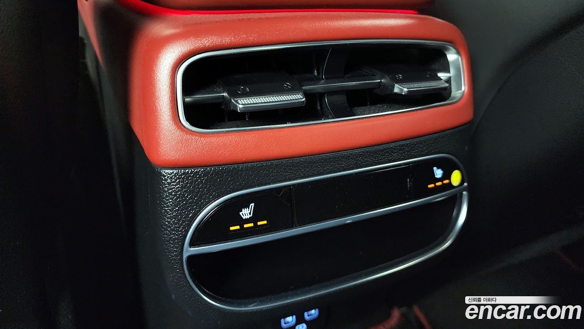 Genesis GV70 2021