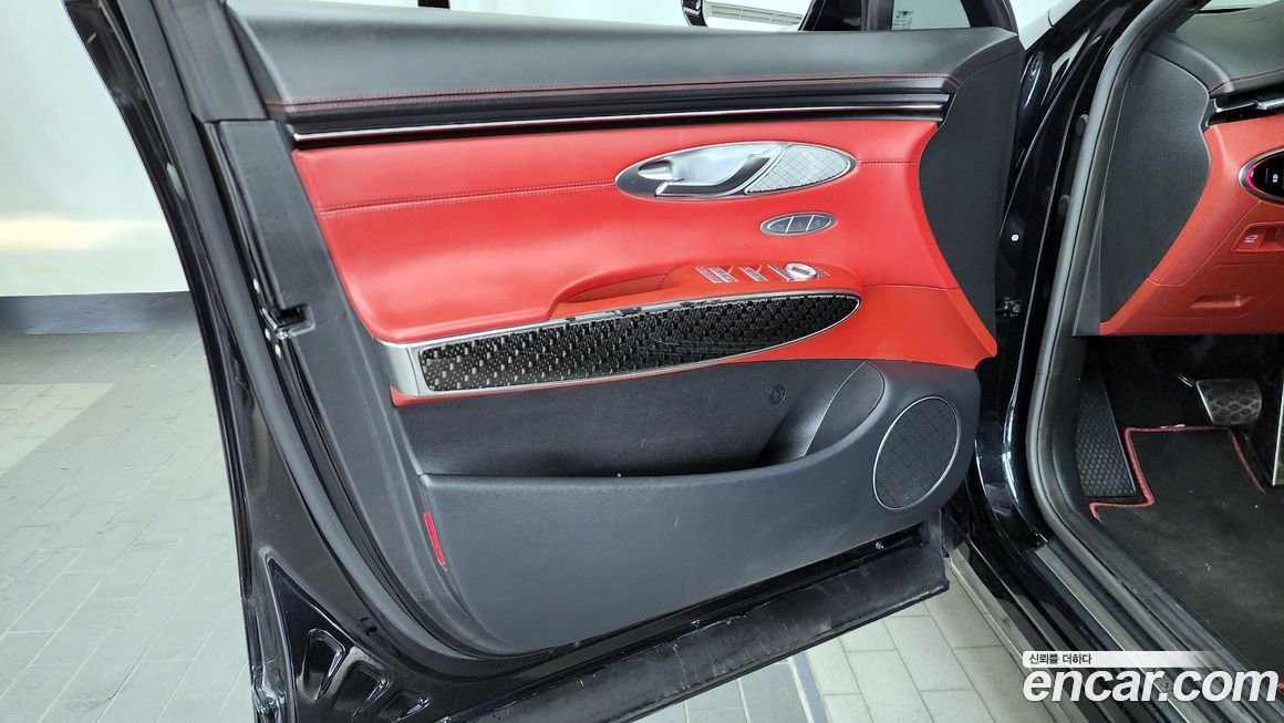 Genesis GV70 2021