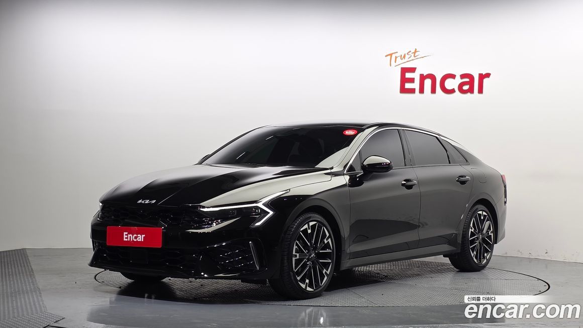 Kia K5 2025