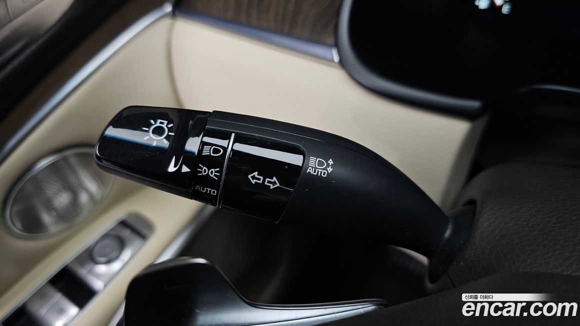 Kia K9 2019