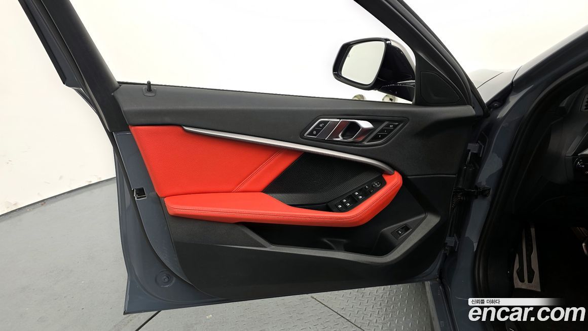 BMW 1-Series 2021