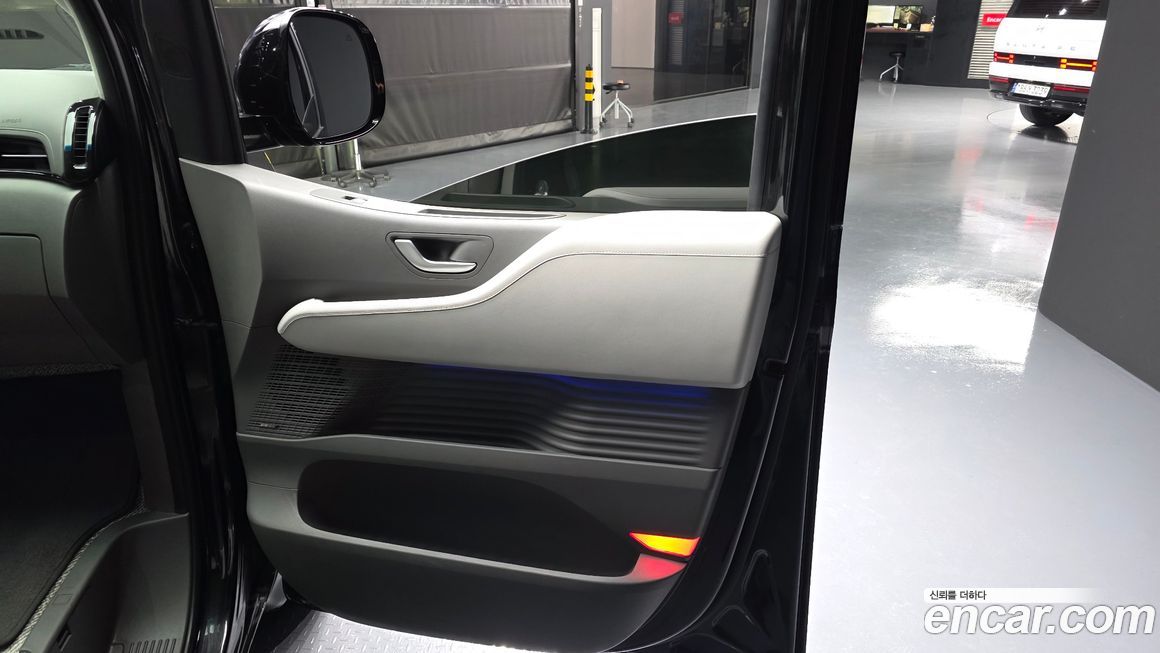 Hyundai Staria 2022