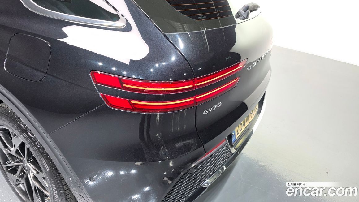 Genesis GV70 2021