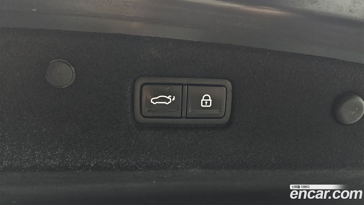 Kia K8 2023