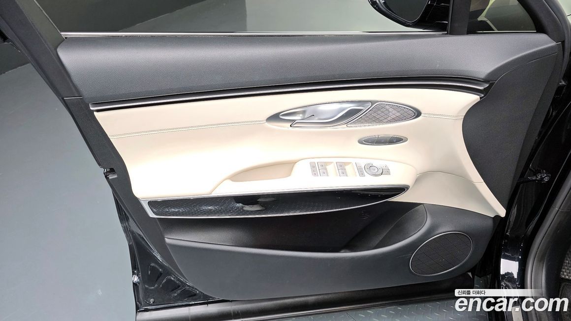 Genesis GV70 2021