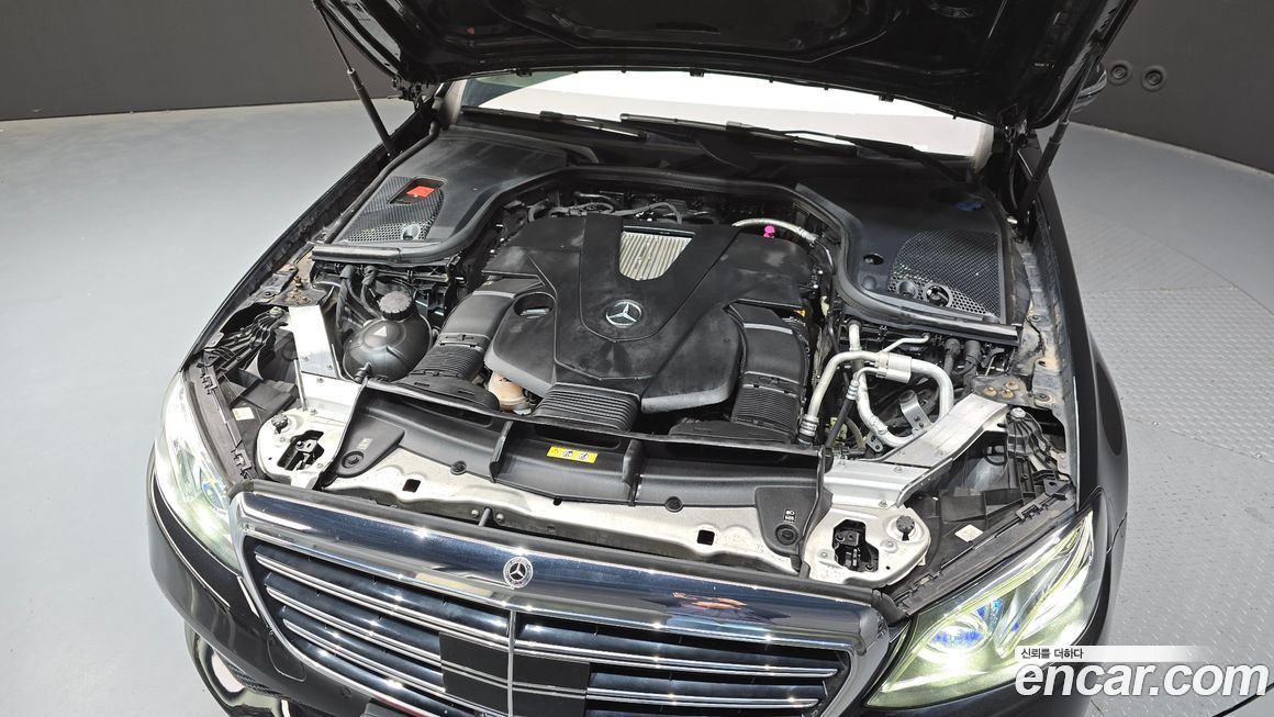 Mercedes-Benz E-Class 2020