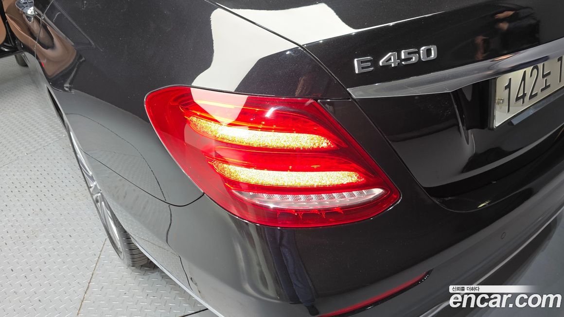 Mercedes-Benz E-Class 2020