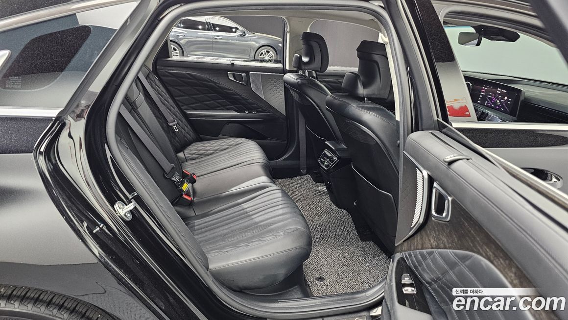 Kia K8 2023