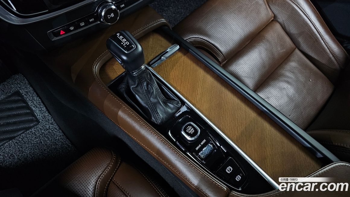 Volvo S90 2019