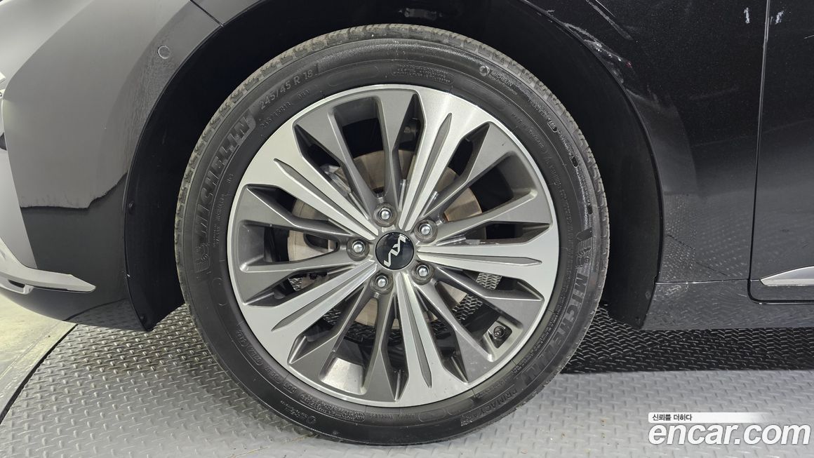 Kia K8 2023