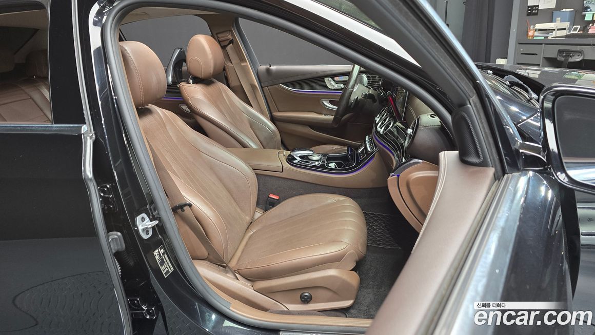 Mercedes-Benz E-Class 2020