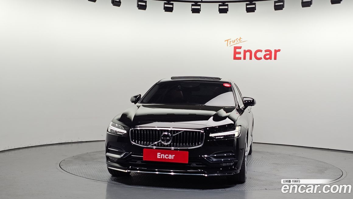 Volvo S90 2019